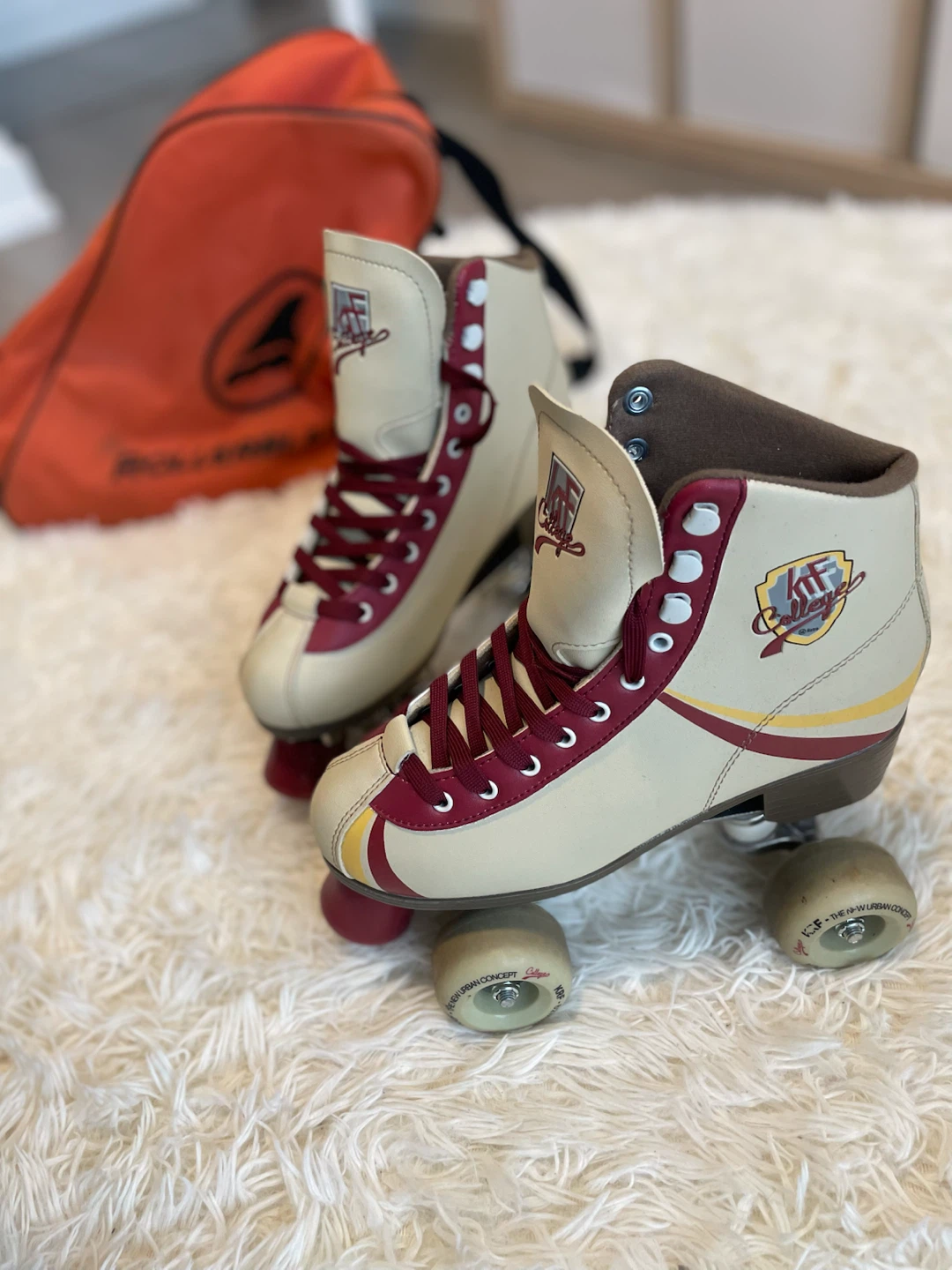 Vintage roller skate