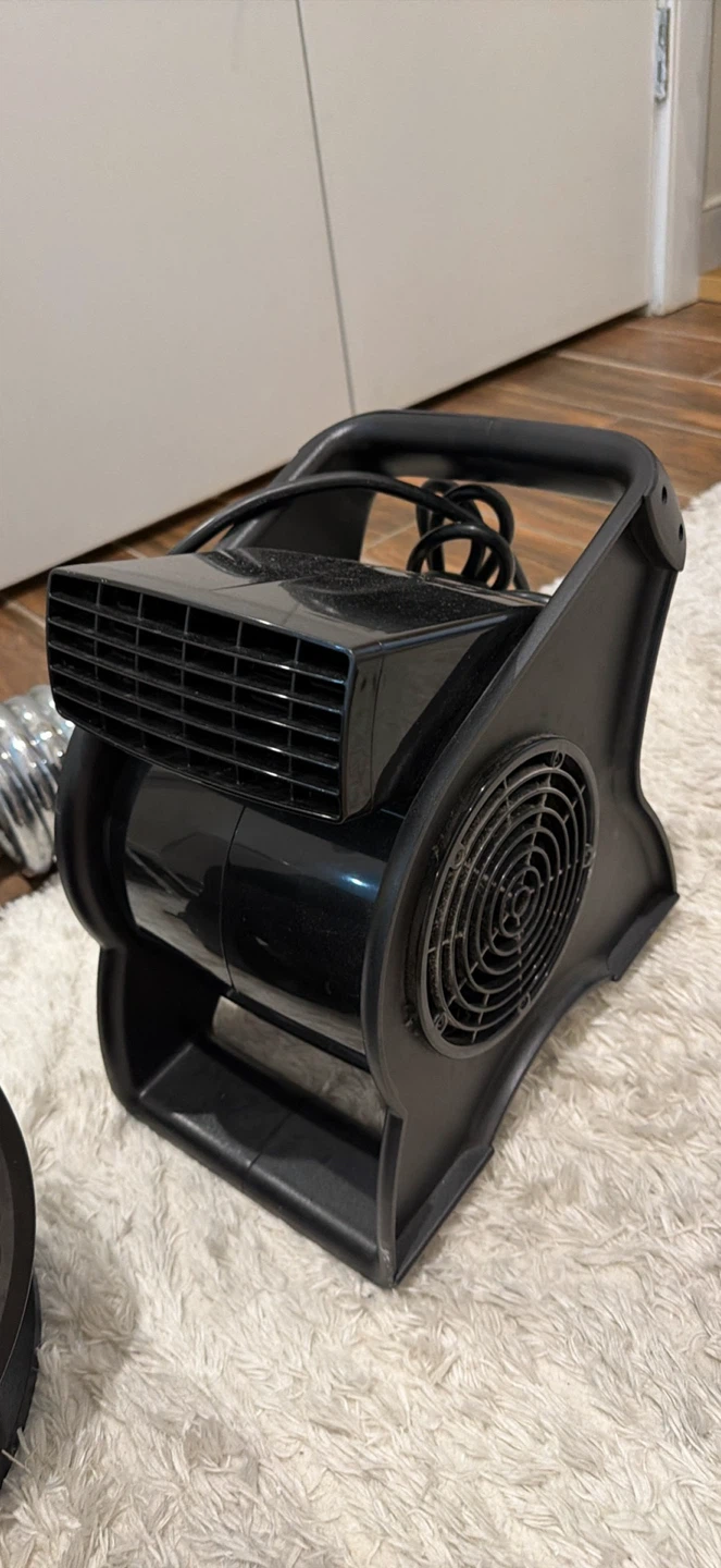 Vornado Air Circulator Fan and Black Blower Fan - photo 3