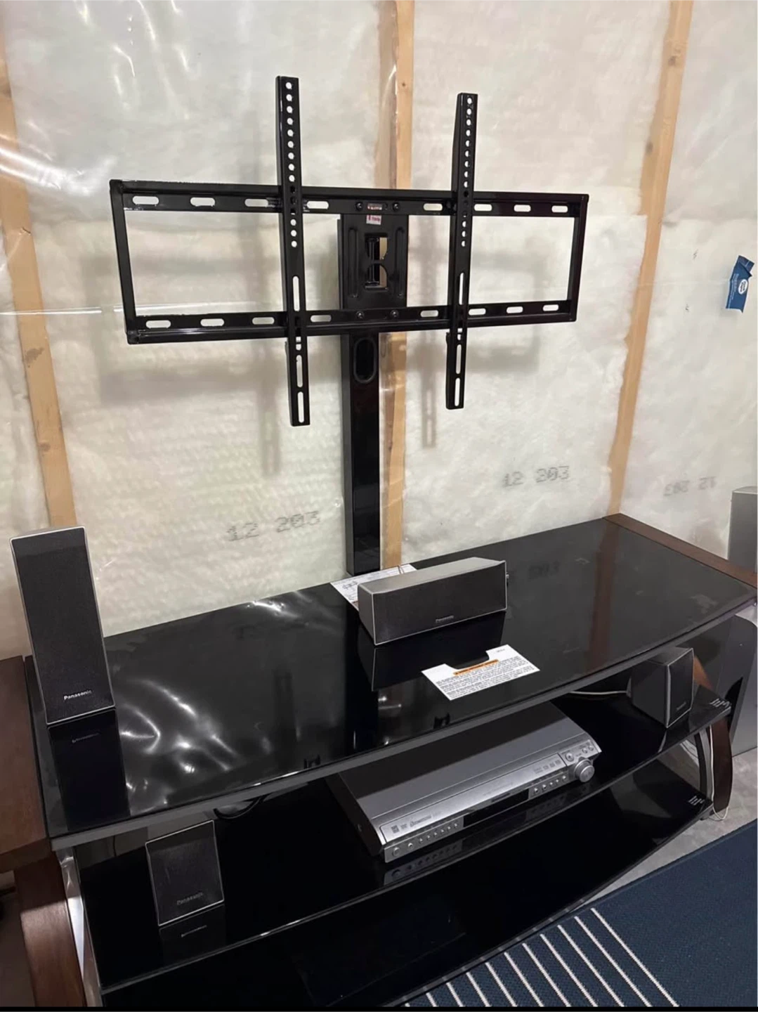 TV Stand - photo 3
