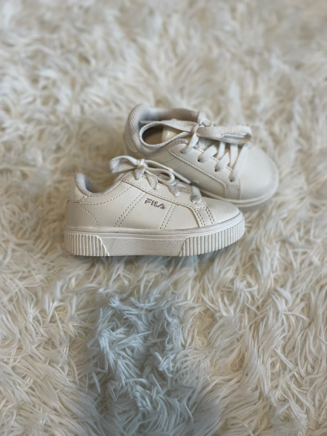 Fila White Sneakers - Kids Size 6