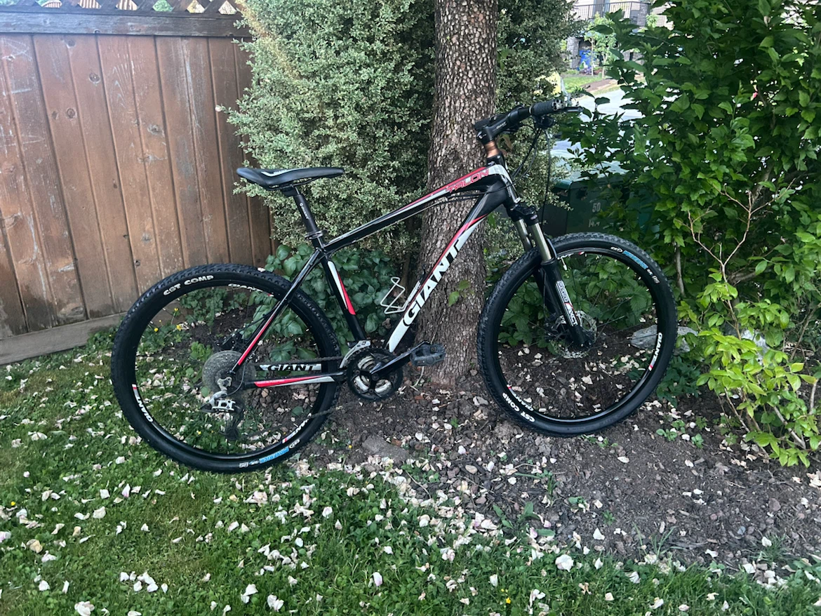 Giant Mountain Bike