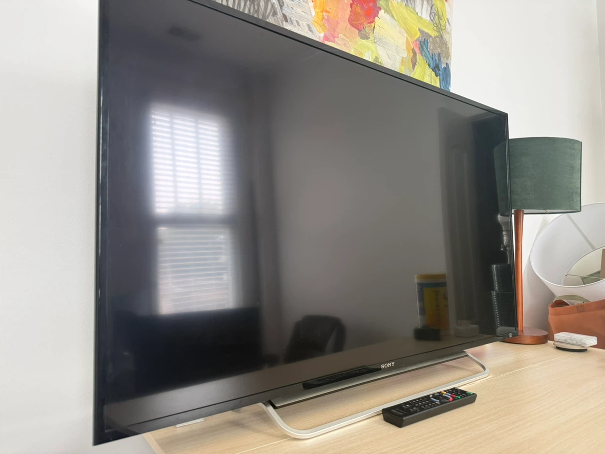 Sony Flat Screen TV with Remote - photo 2