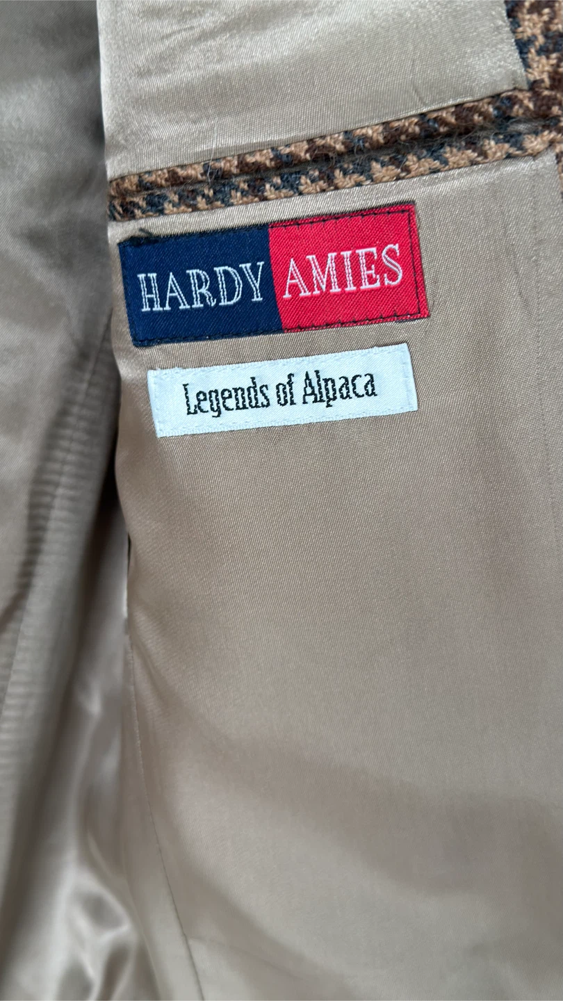 Vintage Hardy Amies LTD. 100% Alpaca Blazer - photo 3