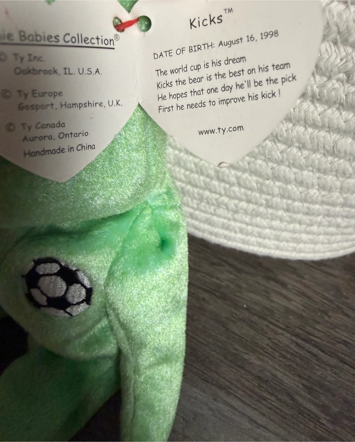 Ty Beanie Baby Kicks the bear - photo 2