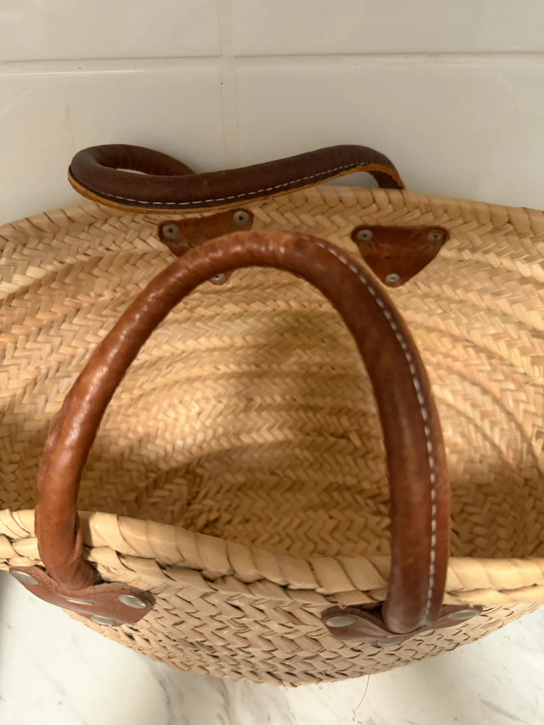 Straw Basket with Leather Handles - photo 2