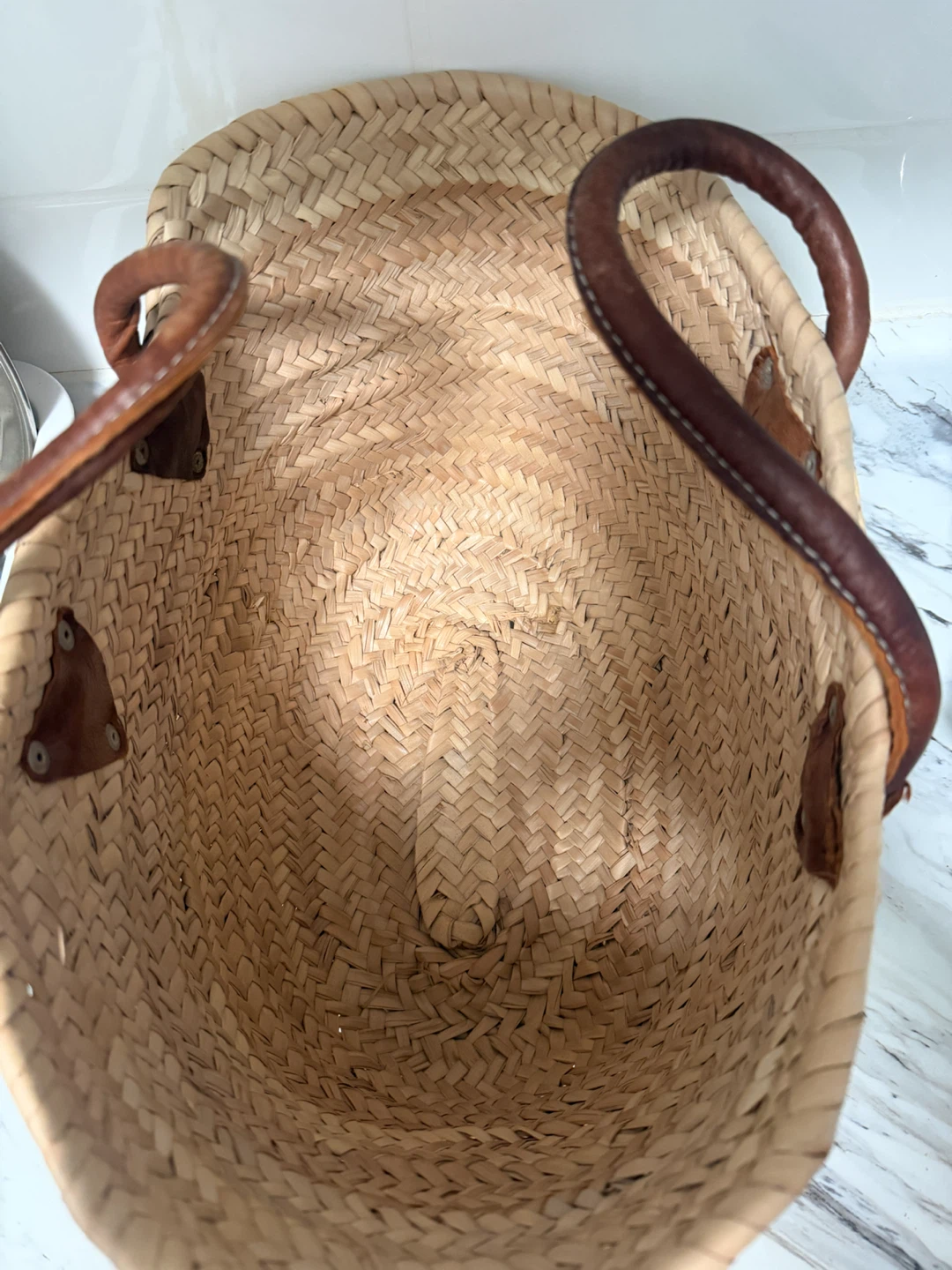 Straw Basket with Leather Handles - photo 3