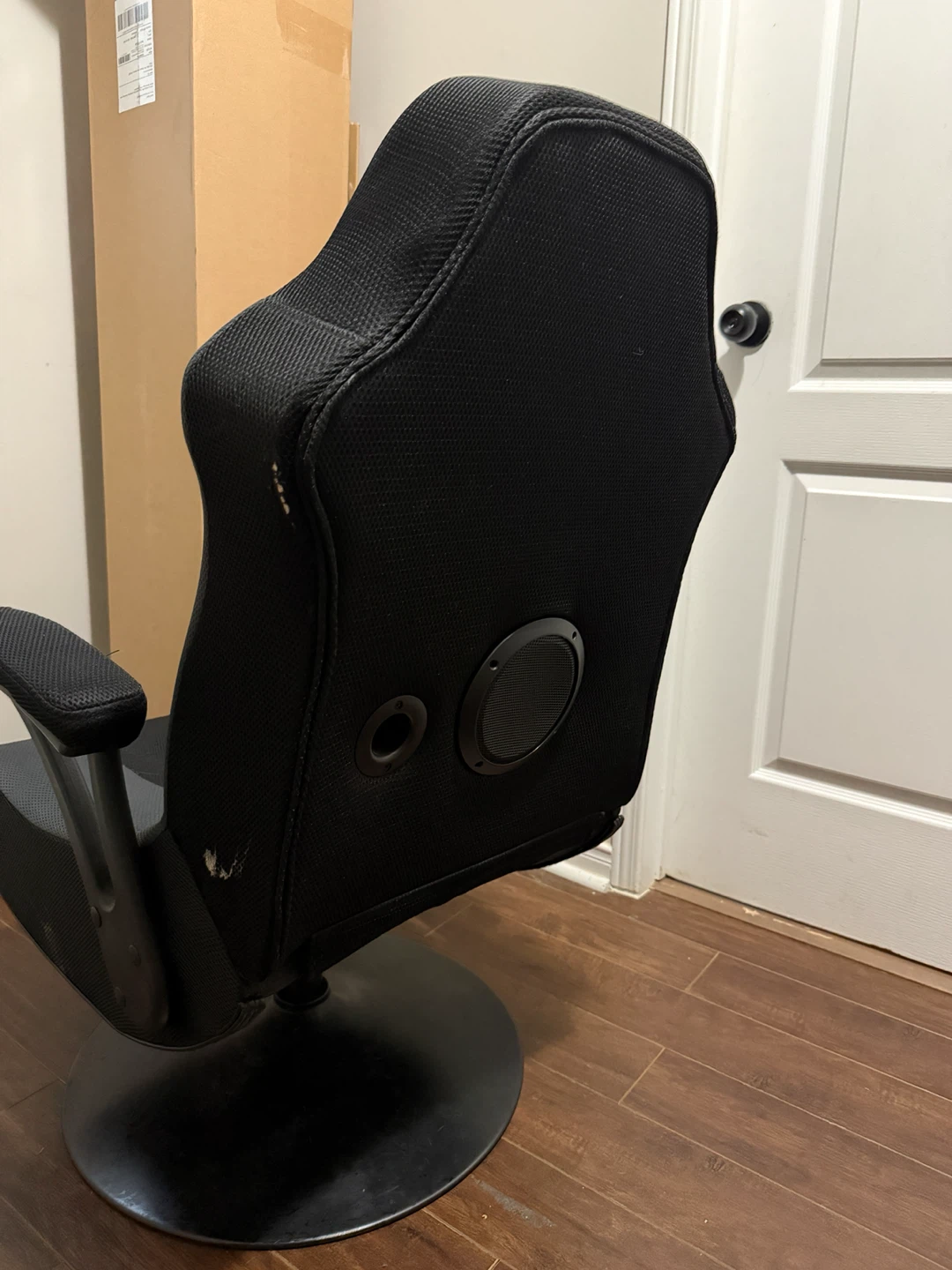 X Rocker Gaming Chair with Speakers