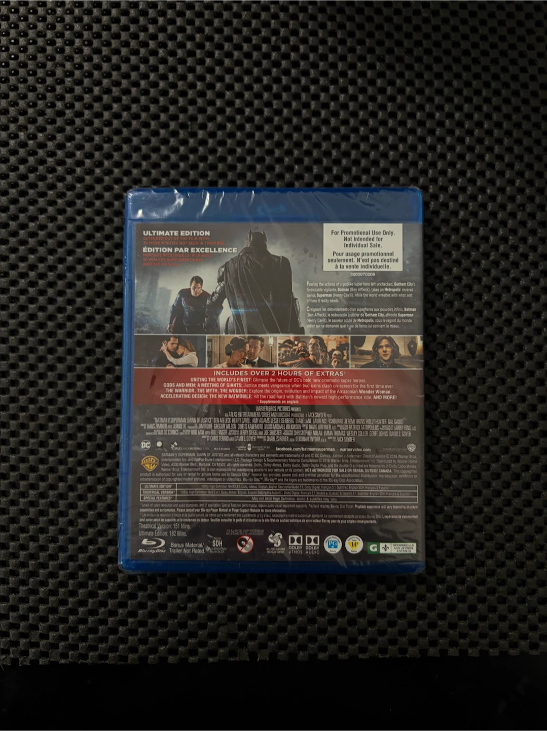 Batman v Superman Dawn of Justice Ultimate Edition Blu-ray - photo 2