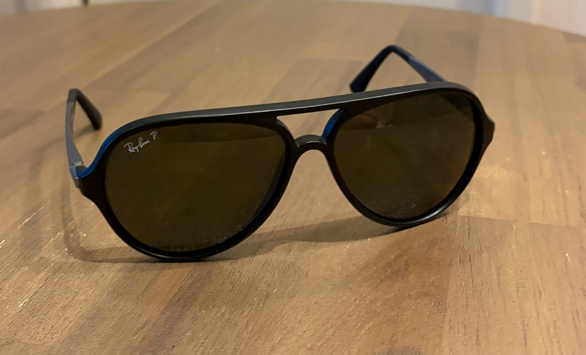 Ray-ban polarized sunglasses