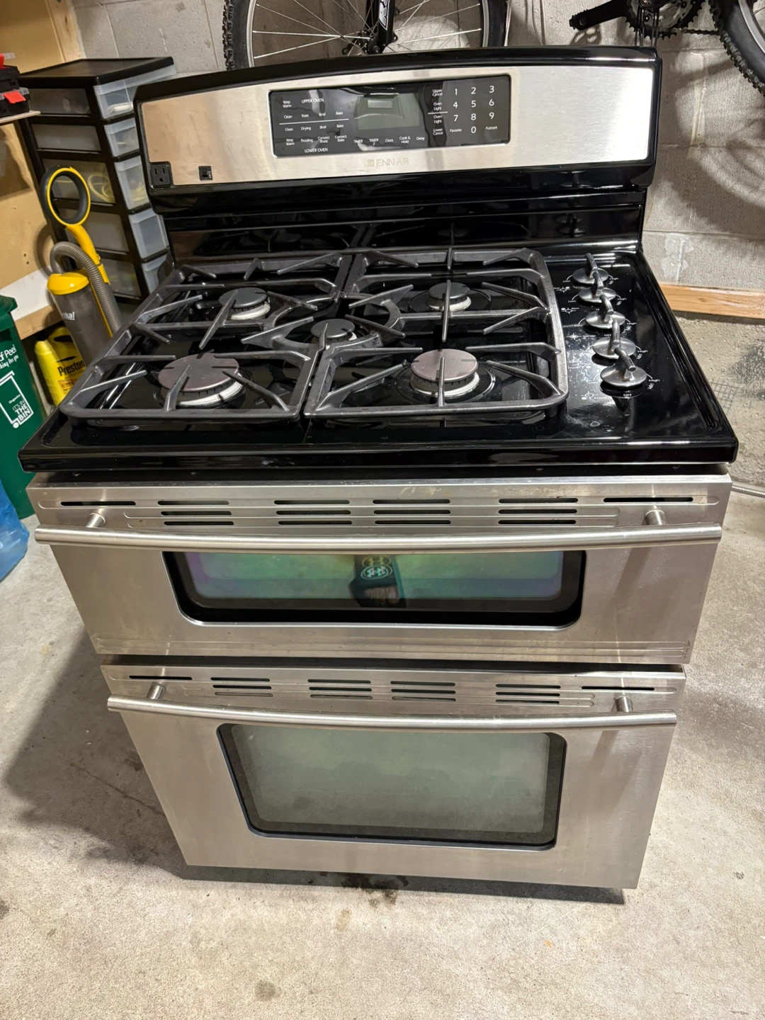 Jenn-Air Double Oven Gas Range