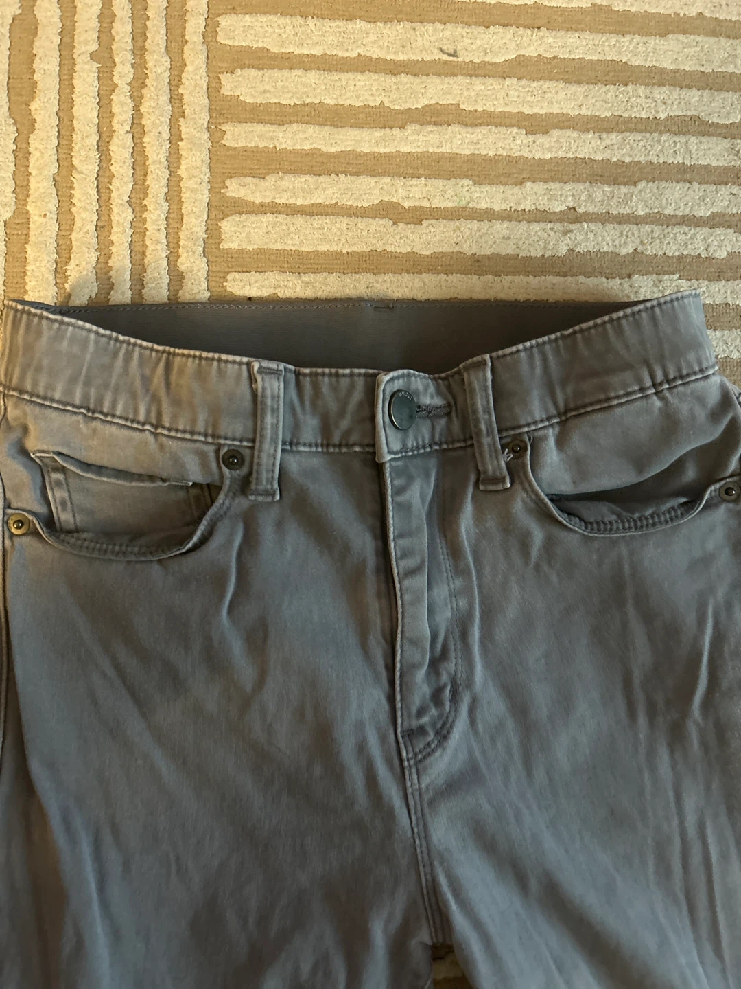 UNIQLO Grey Stretch Jeans - photo 3