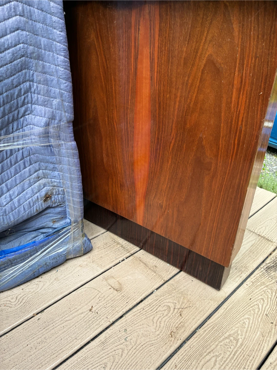 Selling- Mahogany veneer dining table/desk