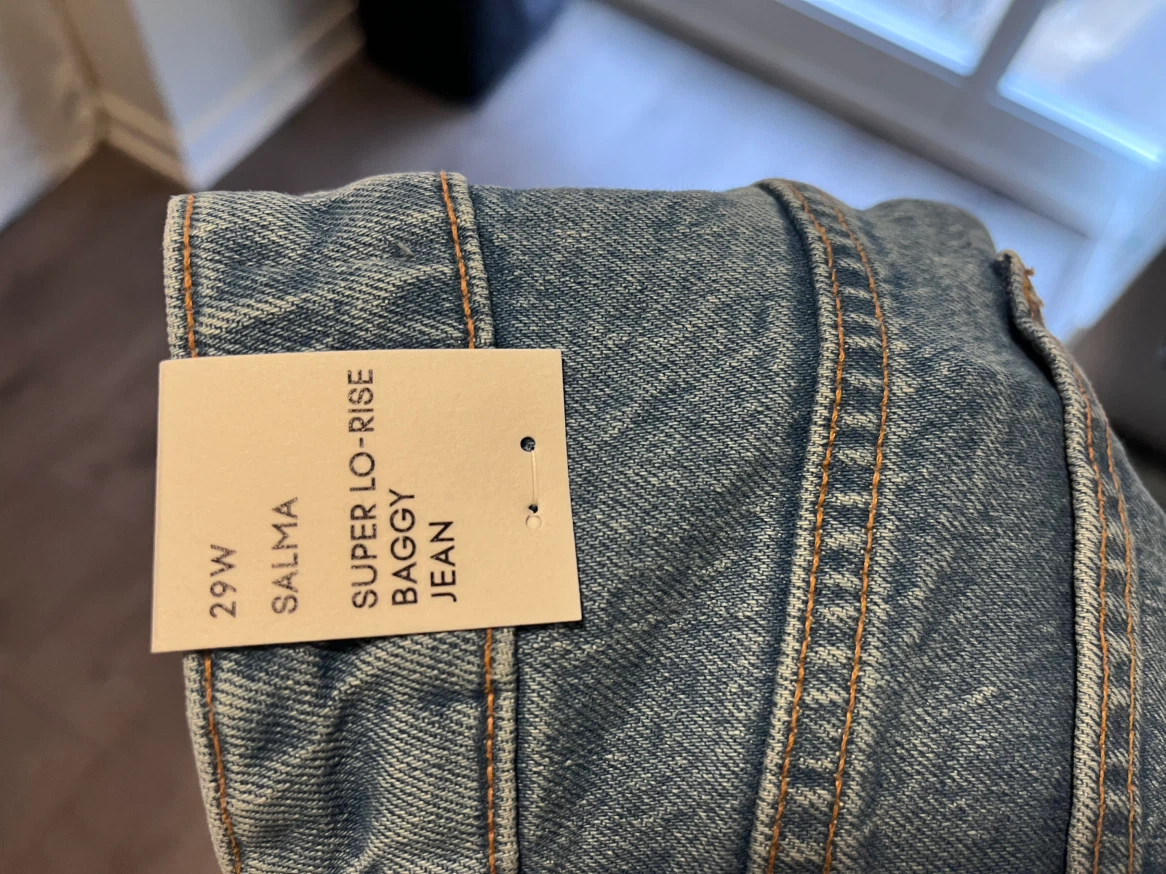 DENIM FORUM Salma Super Lo-Rise Baggy Jeans - photo 2