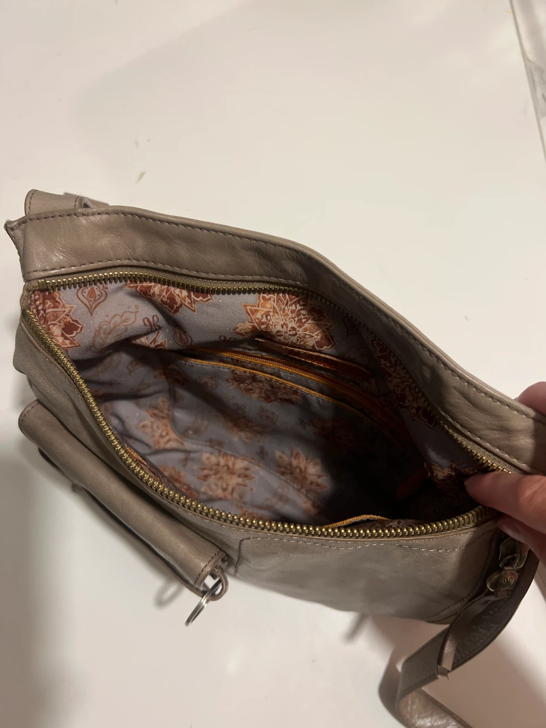 HOBO Leather Crossbody Bag - photo 2
