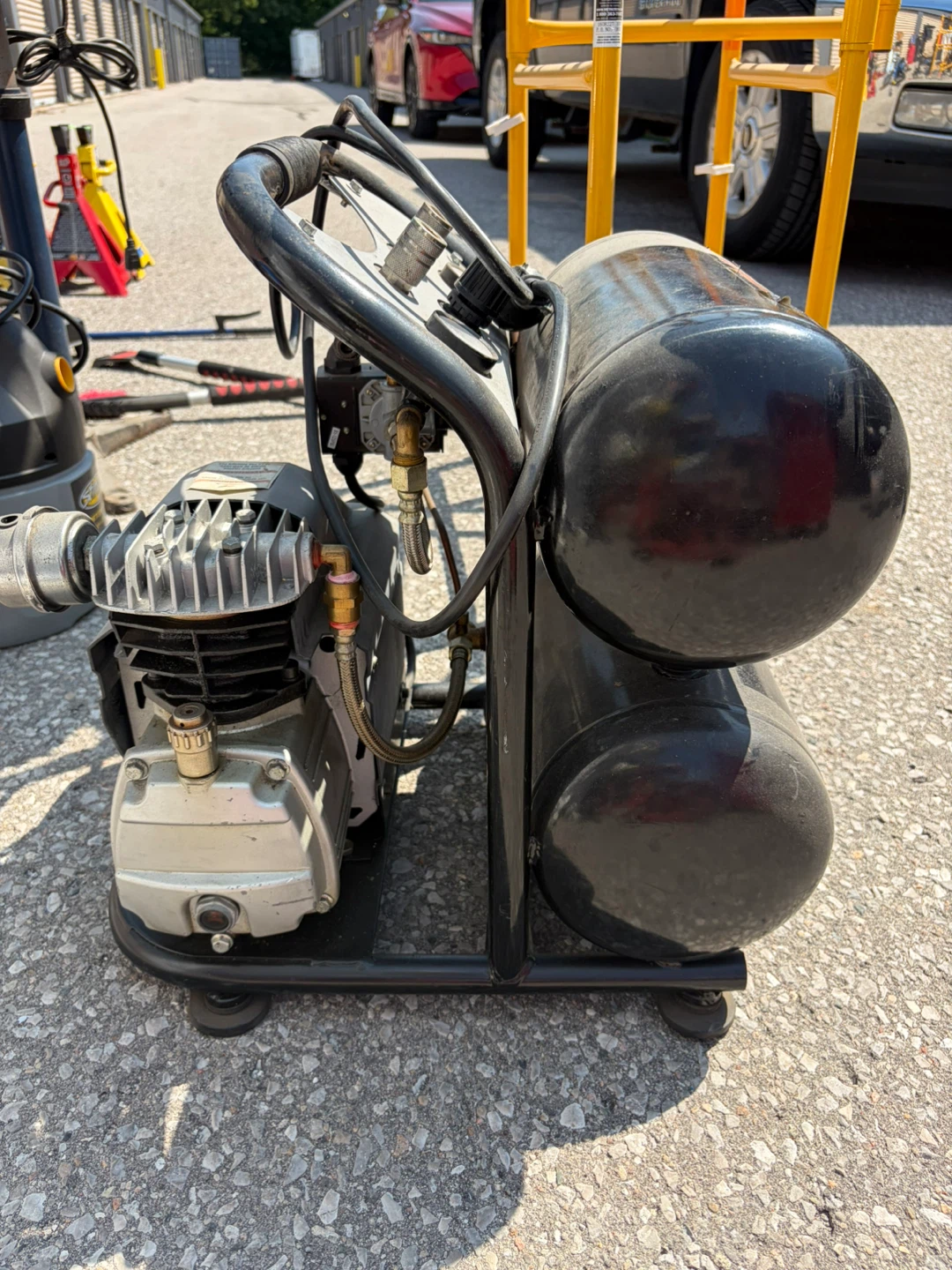MotoMaster Air Compressor