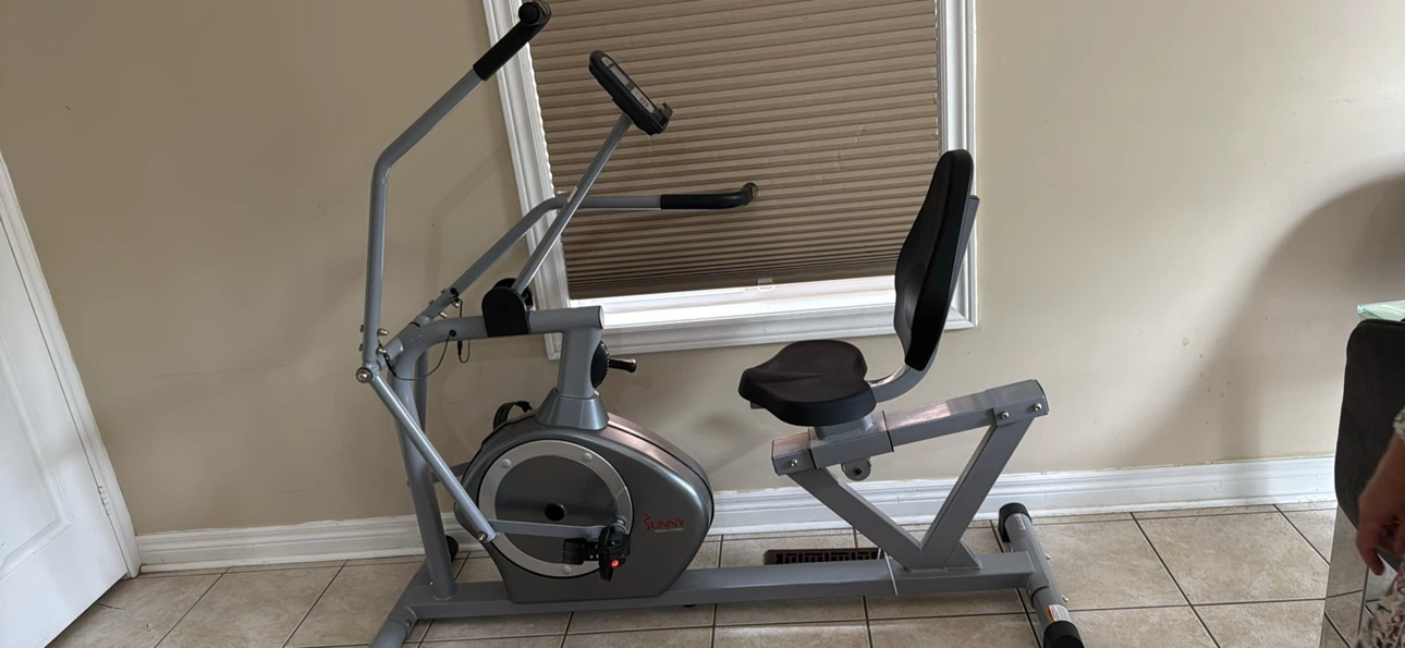 Sunny Health & Fitness Recumbent Bike