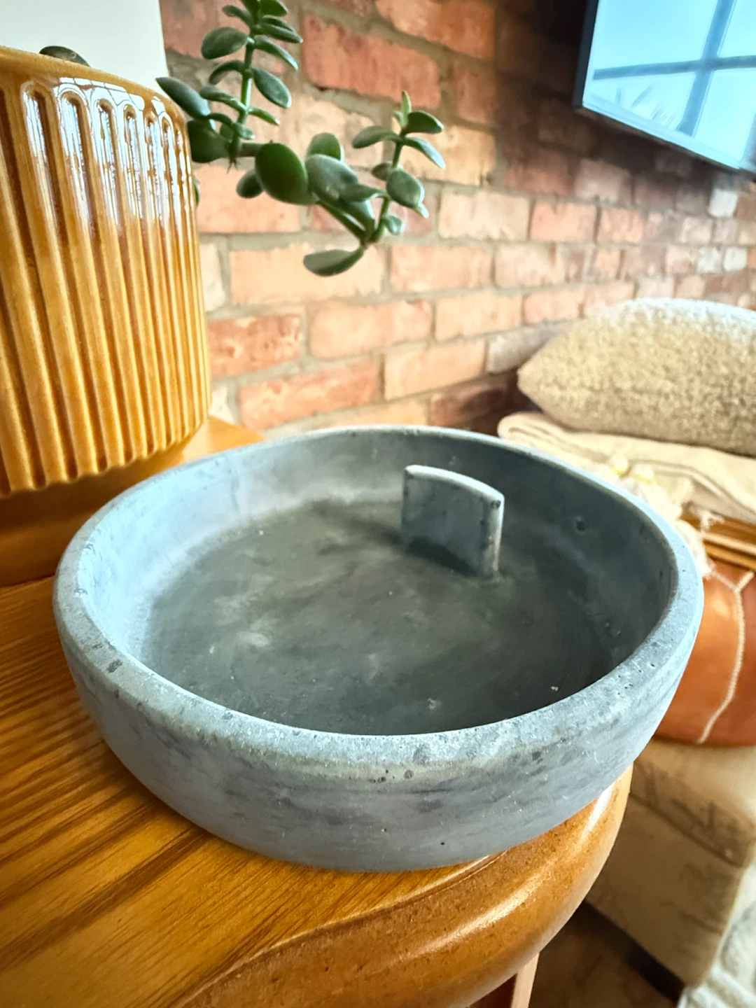 Concrete Palo Santo / Sage Holder