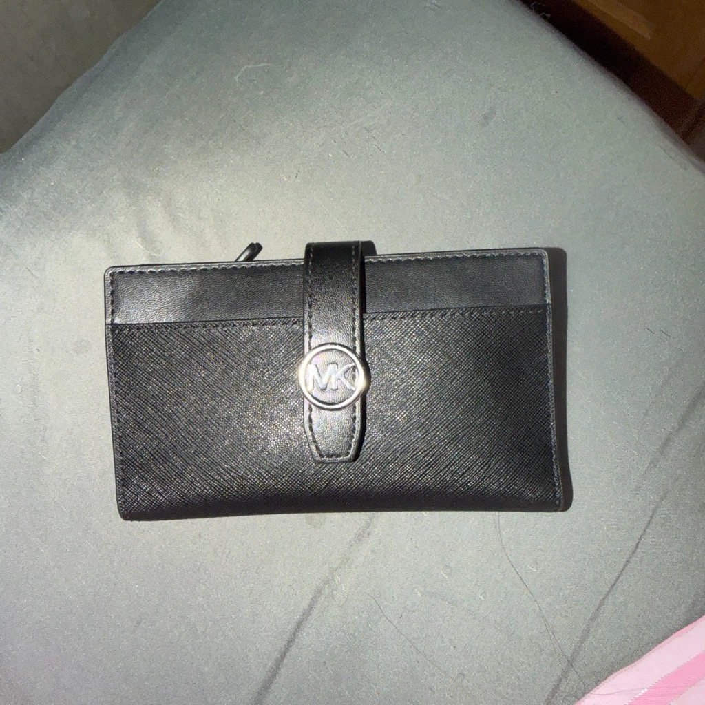 Michael Kors Black Saffiano Leather Card Holder Wallet - photo 4