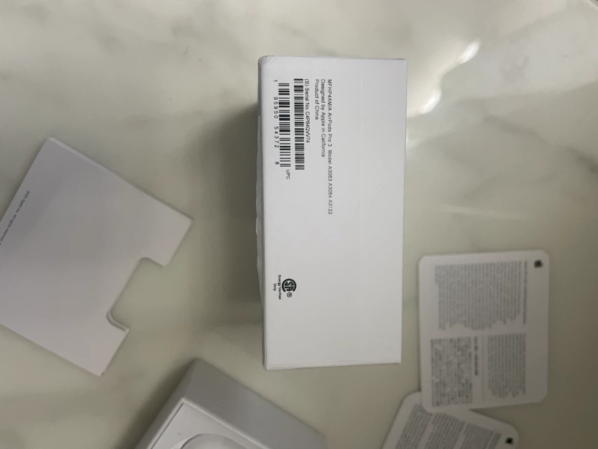 Apple AirPods Pro 3 noise cancellation - photo 4