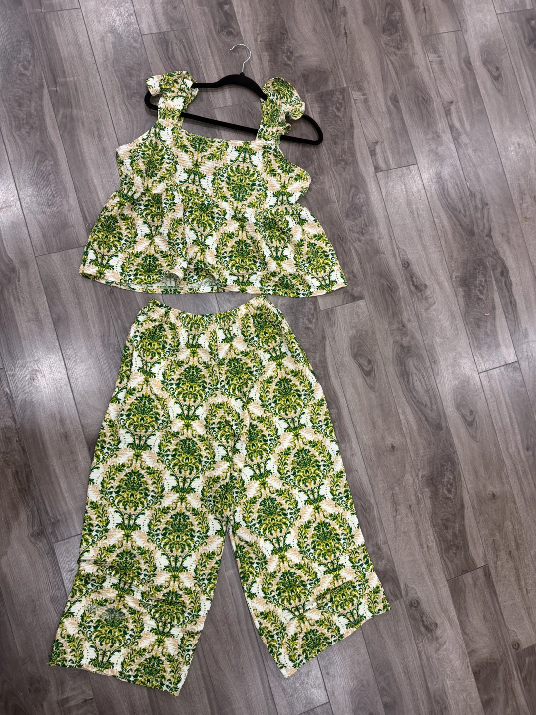 Women's Two-Piece Set - photo 3