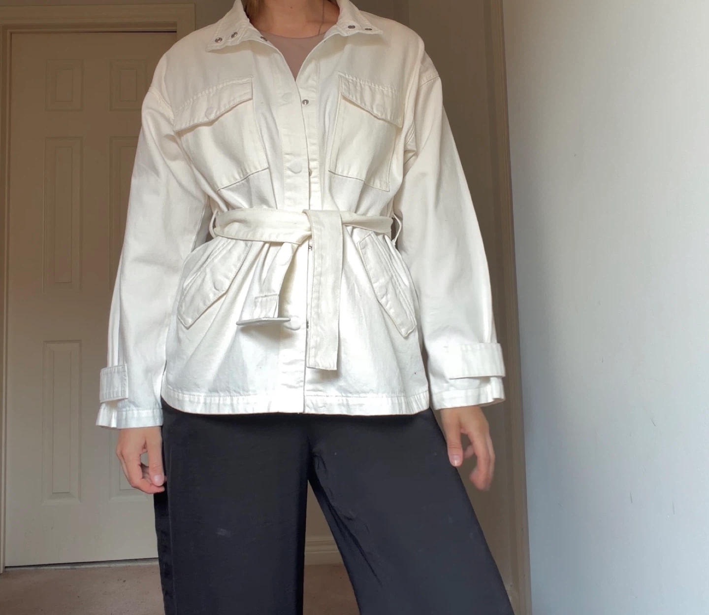 Cream Utility Jacket with Belt (DENIM)