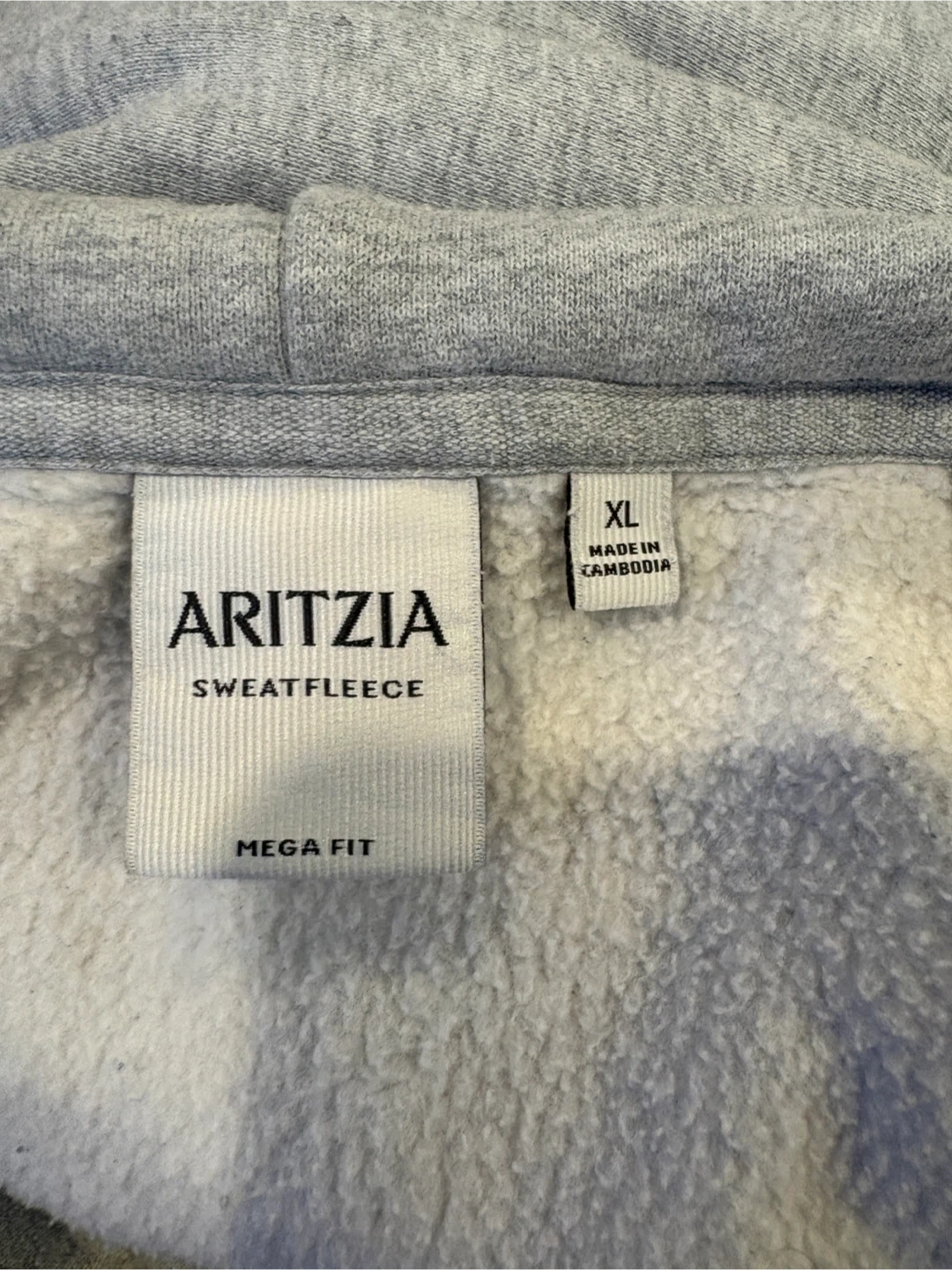 Aritzia Grey Sweatfleece Hoodie - photo 3