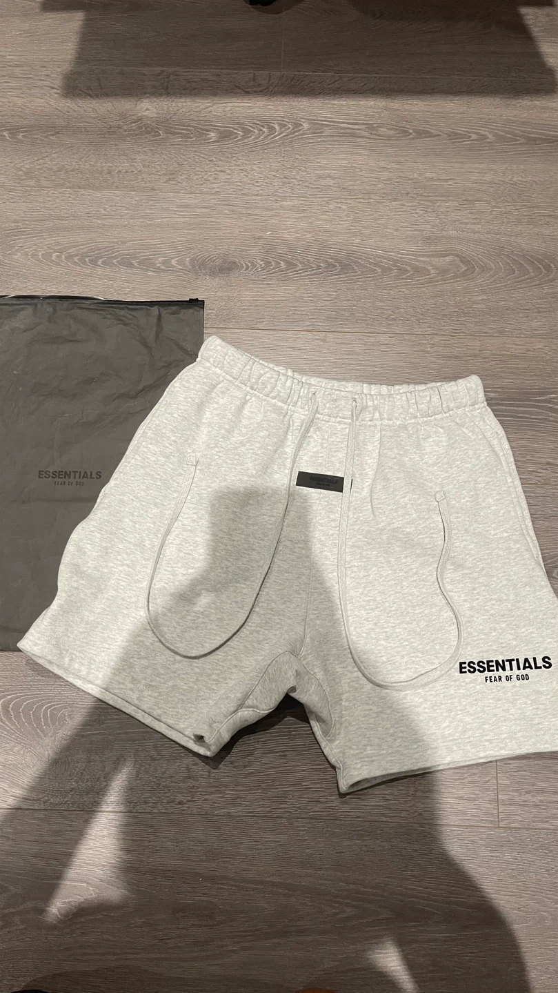 Essentialls Shorts