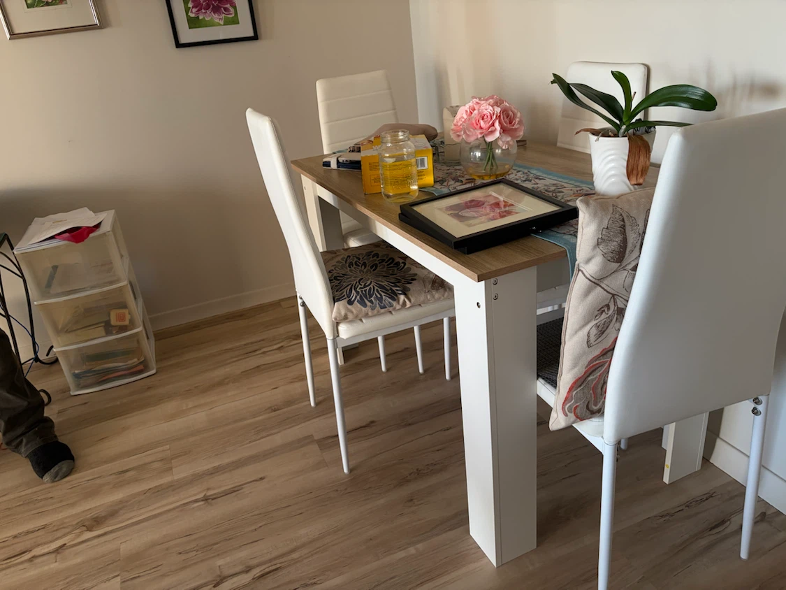 Dining Table and 4 Chairs Set - photo 2