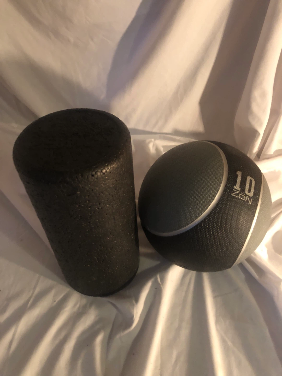 ZON 10 lb Medicine Ball & Foam Roller Set