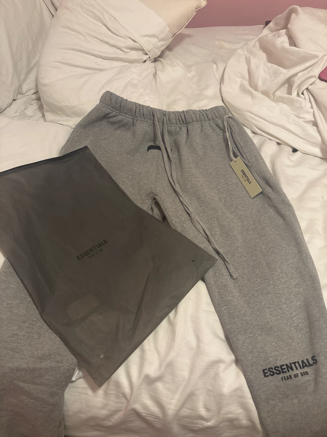 ESSENTIALS Fear of God Grey Sweatpants