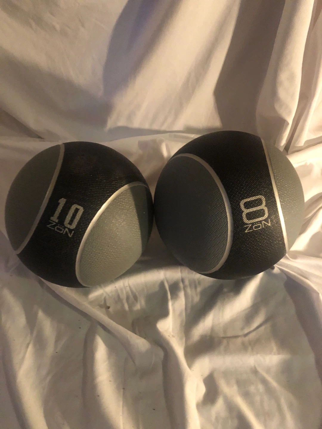 ZON Medicine Balls (8lb & 10lb)