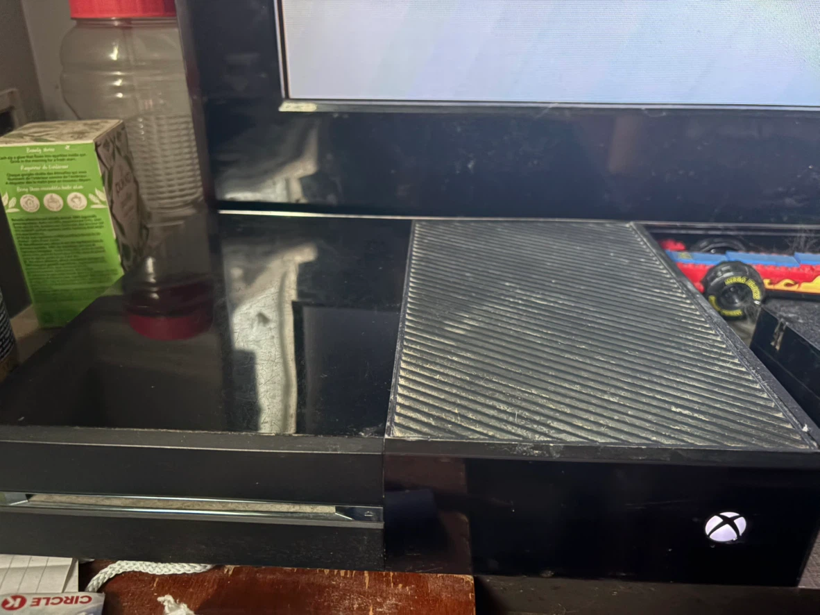 Xbox One Console - photo 2