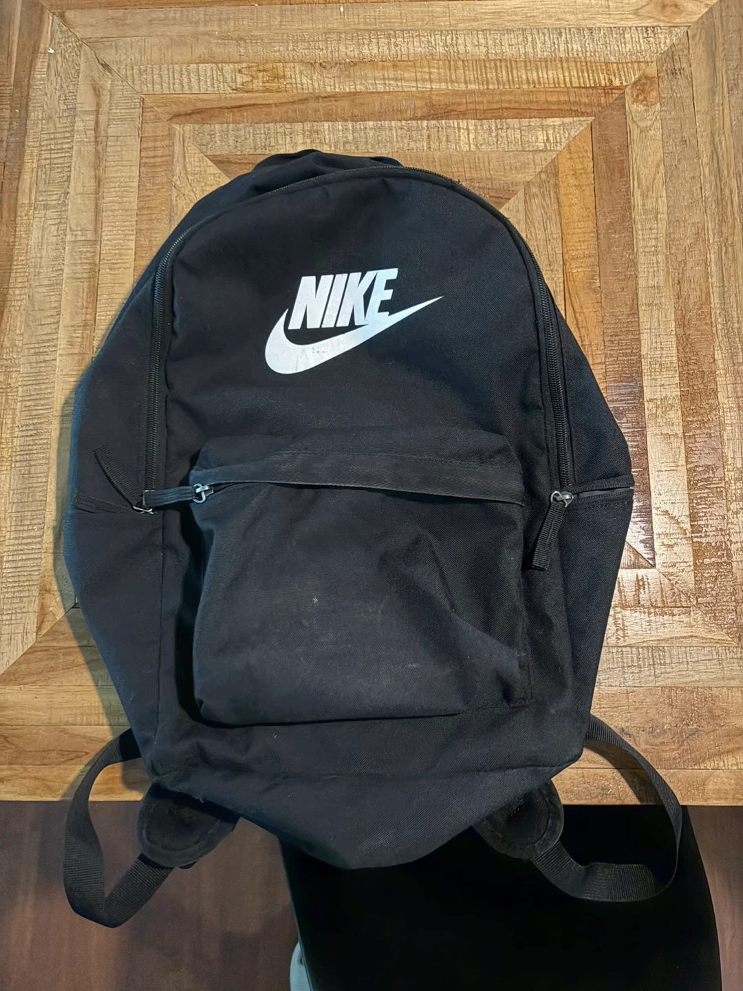 Black Nike Backpack - photo 2