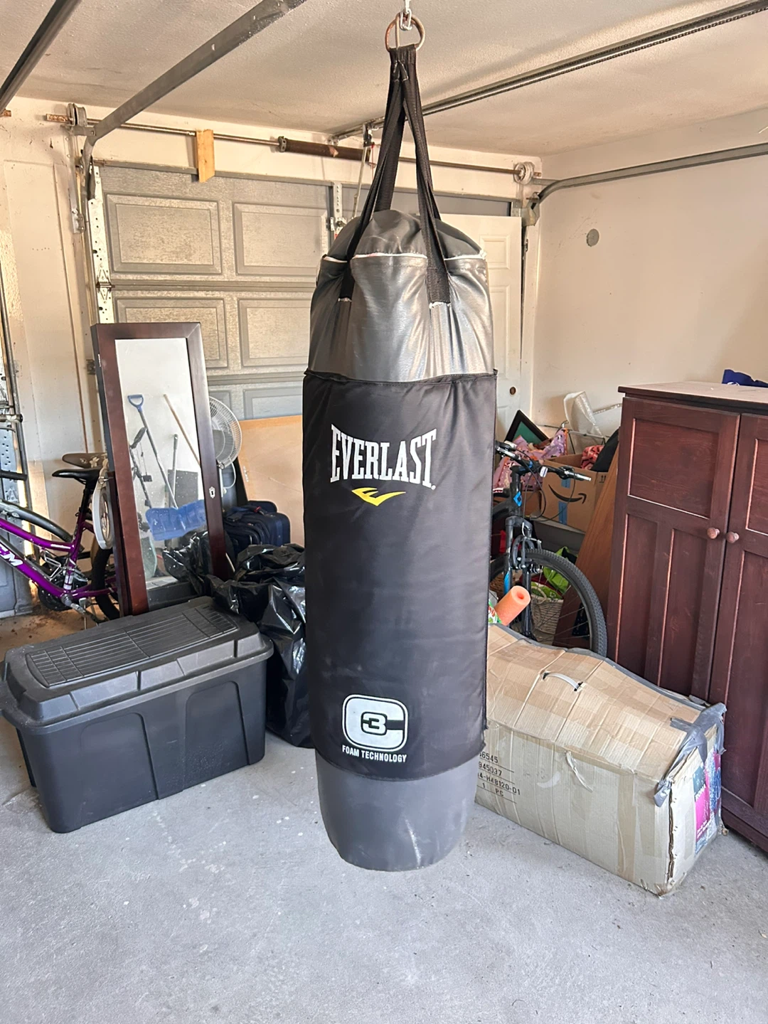 Everlast Punching Bag - photo 2