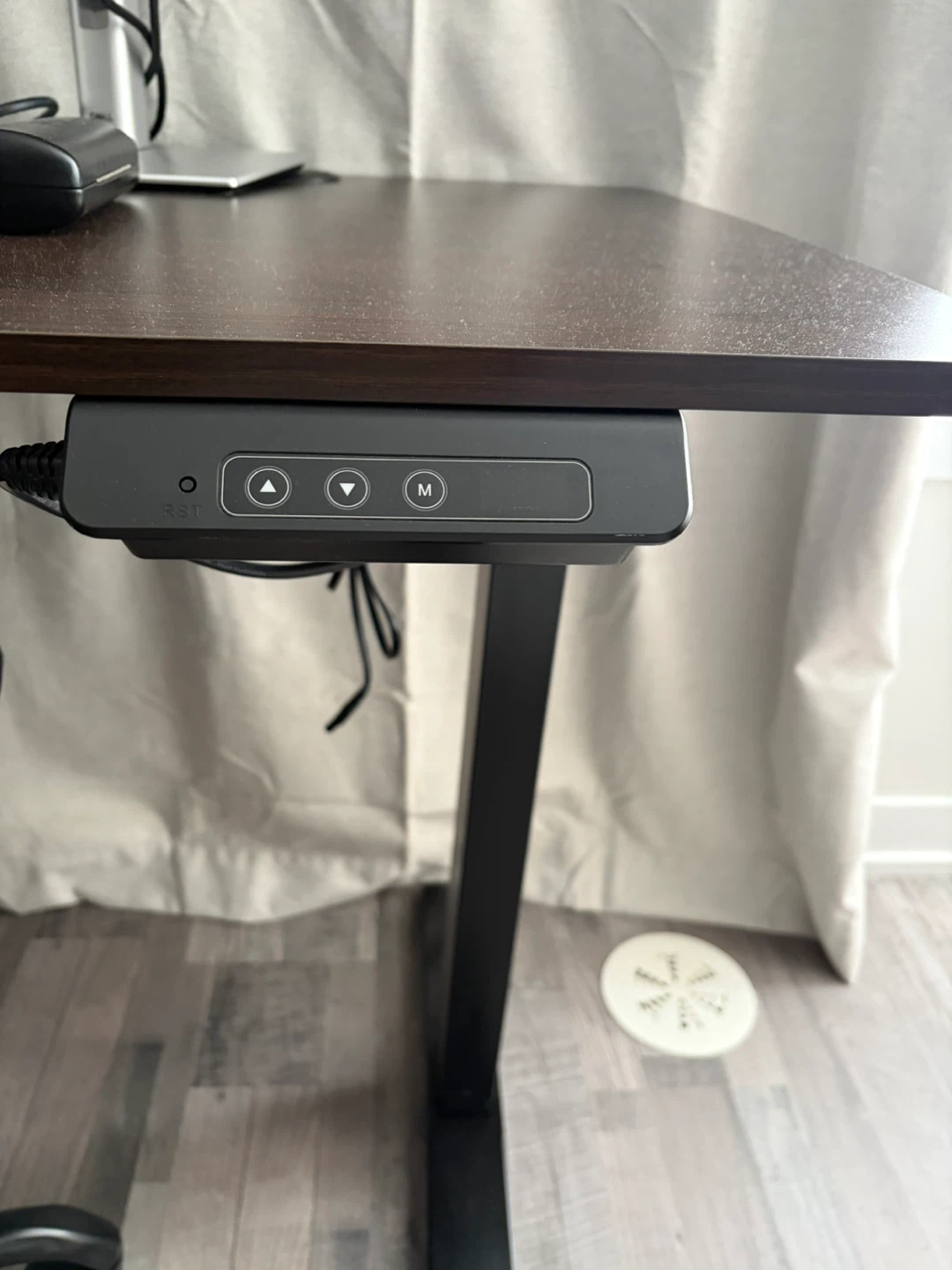 Adjustable Standing Desk with Monitor Mount and Bag - photo 3