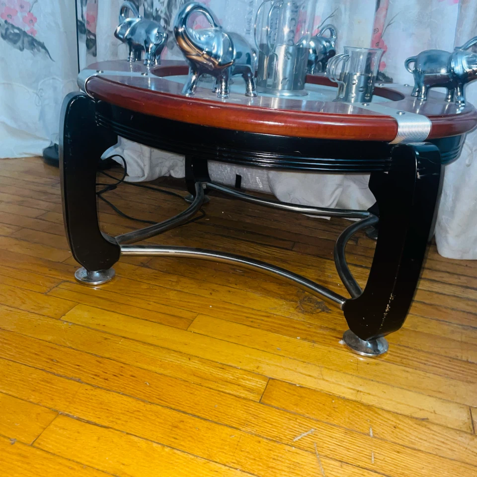 Round Coffee Table with Elephant Decor - photo 5