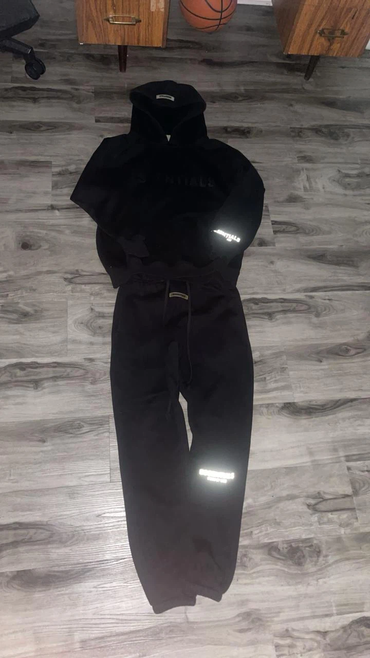 Fear of God Essentials Black Hoodie and Sweatpants Set - photo 2