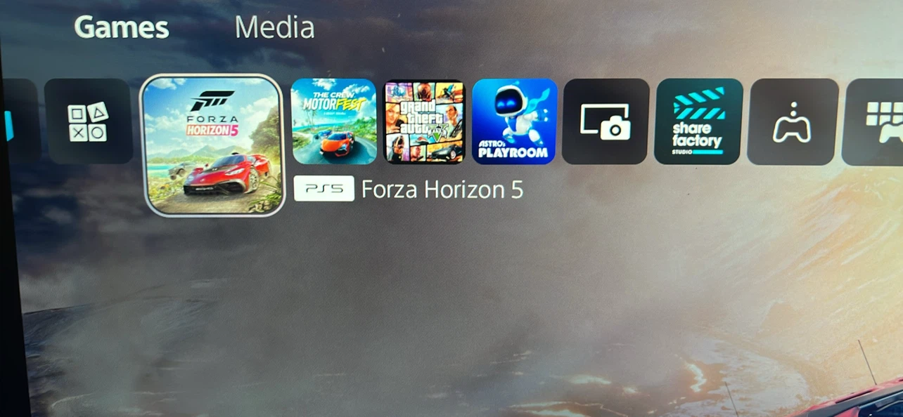 PlayStation 5 slim with 3 games - photo 4