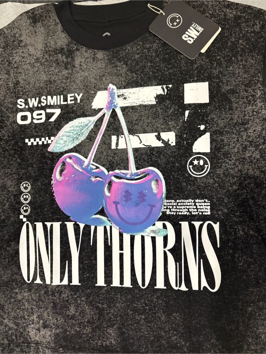 BNWT S.W. Smiley Cherry Graphic T-Shirt - photo 2