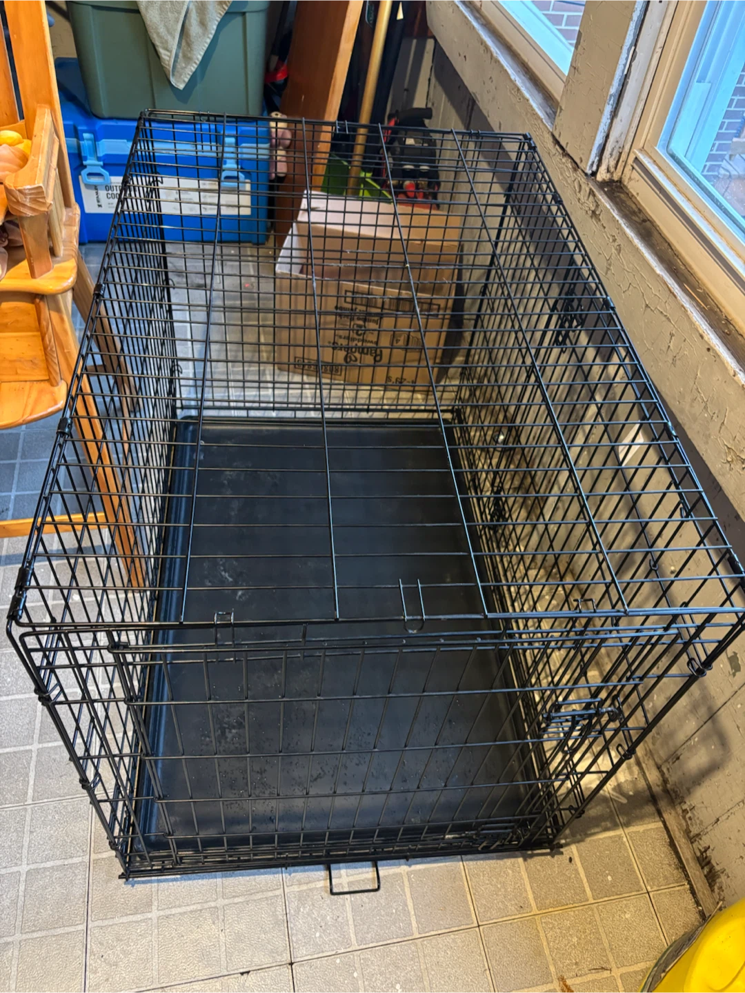 Large Wire Dog Crate with Tray - photo 2