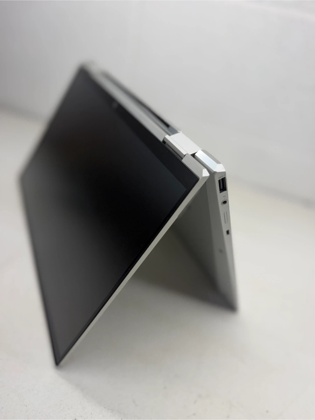 HP EliteBook x360 1030 G8 Laptop