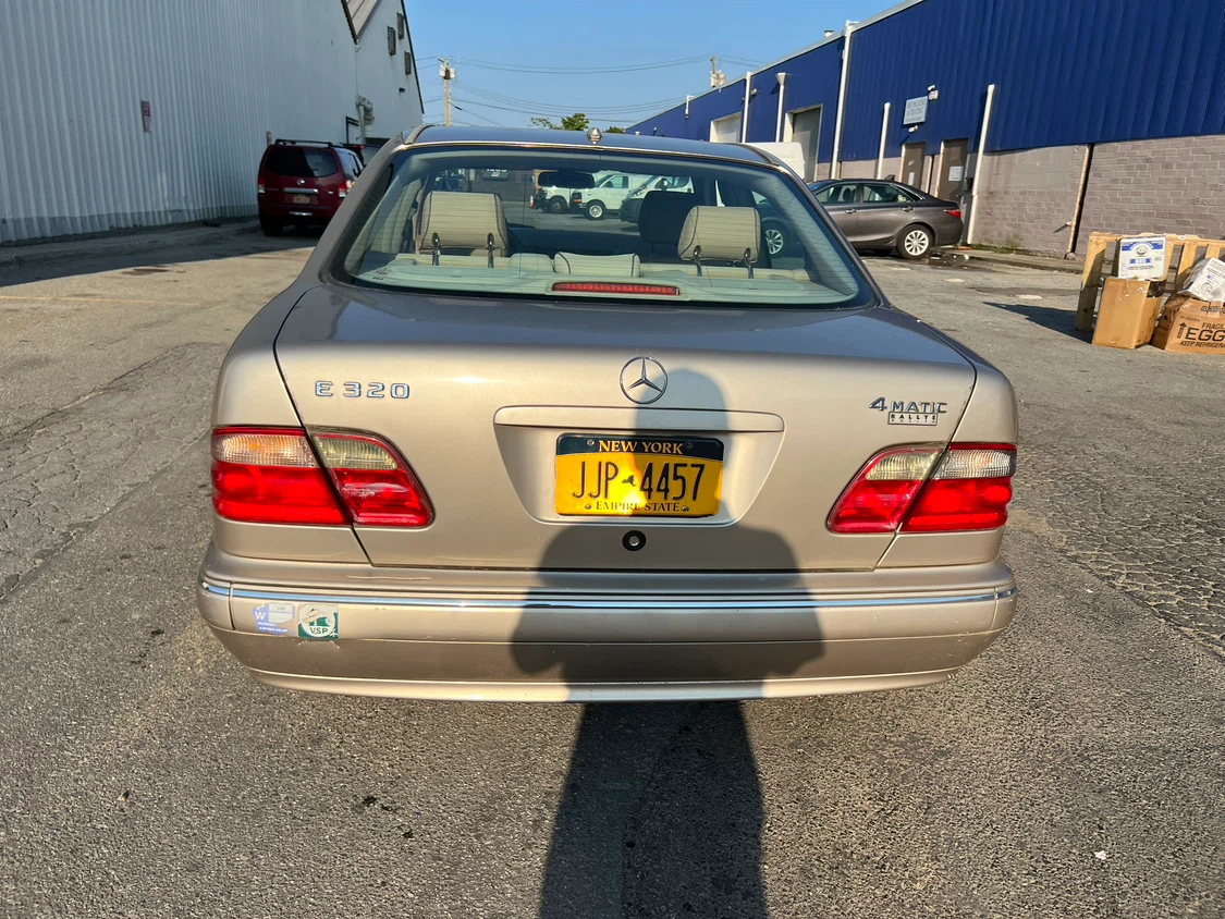 2000 Mercedes-Benz E320 AWD Runs perfect - photo 5