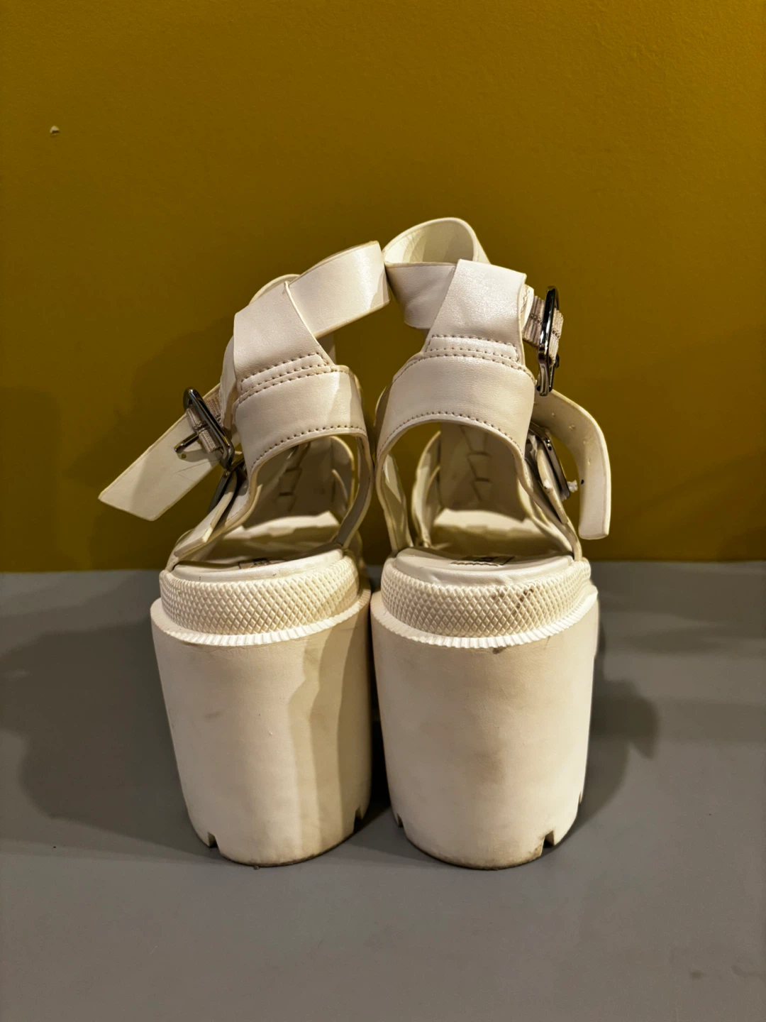 White Steve Madden Platform Gladiator Sandals - photo 3