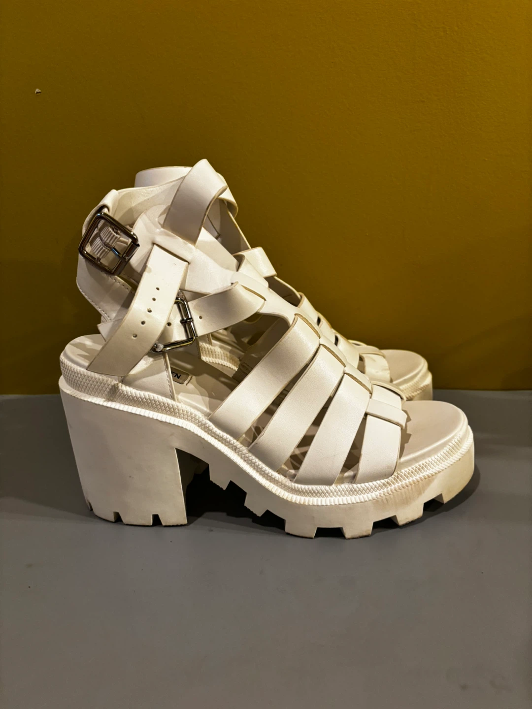 White Steve Madden Platform Gladiator Sandals - photo 4