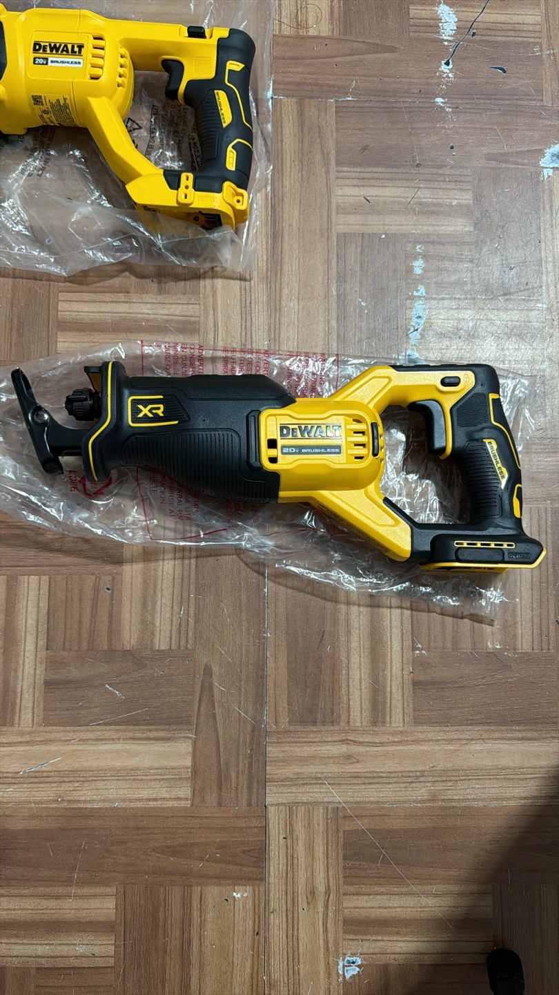 DEWALT 20V MAX XR Brushless Reciprocating Saw