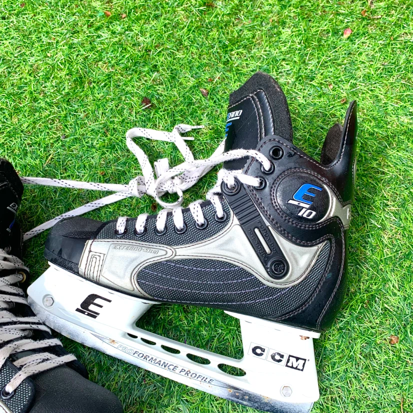 Hockey Skates Size 7 EE Wide Ice Skating CCM E-Flex 10 Adult - photo 3