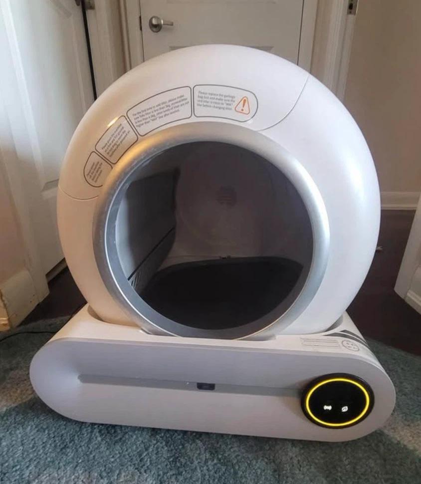 Automatic Self-Cleaning Litter Box