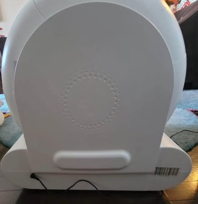 Automatic Self-Cleaning Litter Box - photo 3