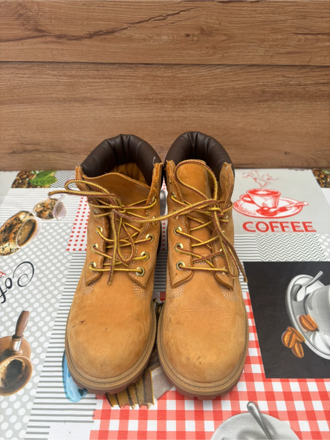 Timberland Classic Boots Size 2 - photo 2