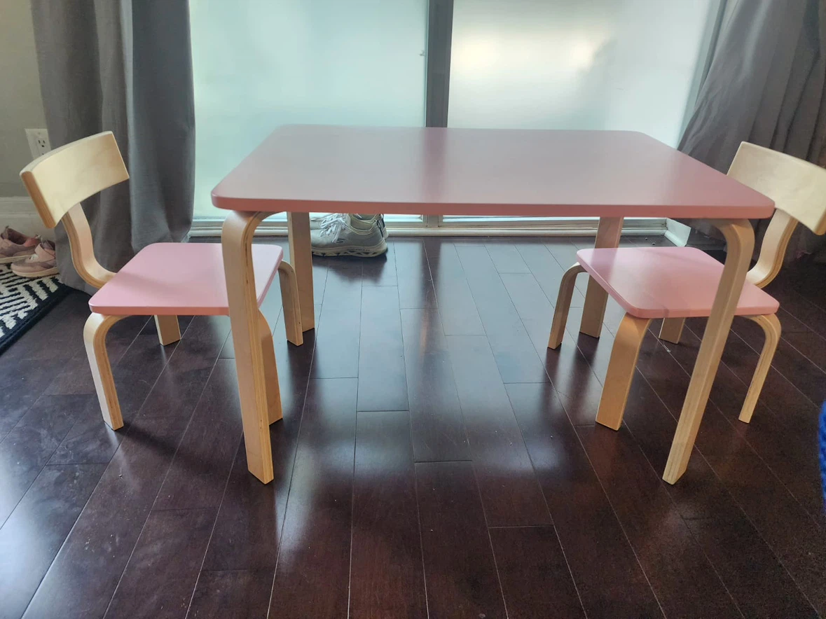 Kids Pink Table and Chairs Set - photo 4